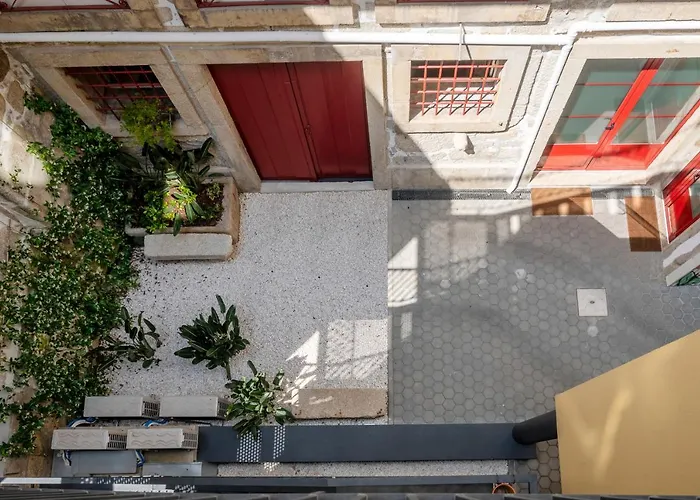 Palmeiras Apartment, By Bolhao Residences 公寓 *