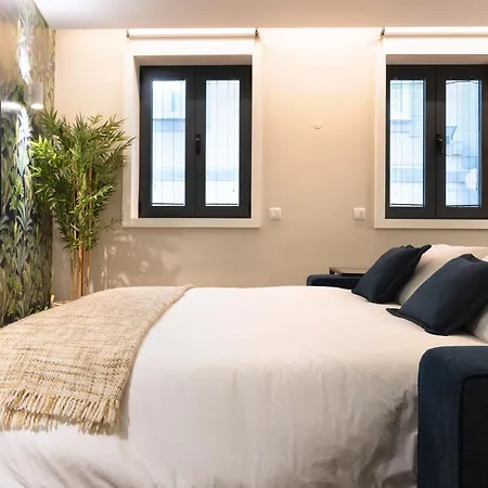 Palmeiras Apartment, By Bolhao Residences Apartament